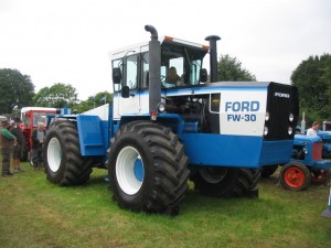 Ford_FW-30_tractor_-_geograph.org.uk_-_572933